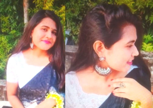 Cute GF Showing